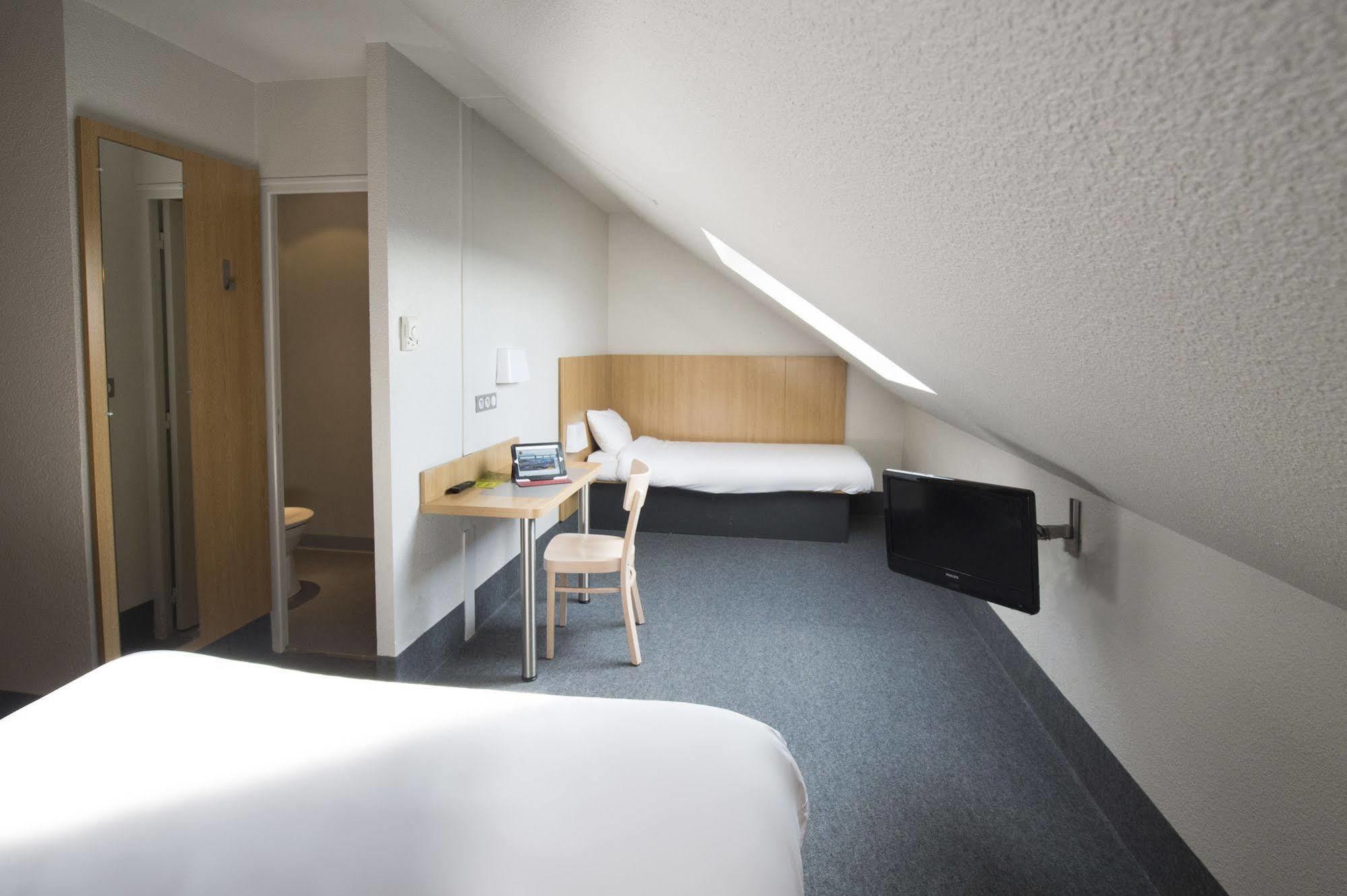 Poitiers 3 Futuroscope Hotel